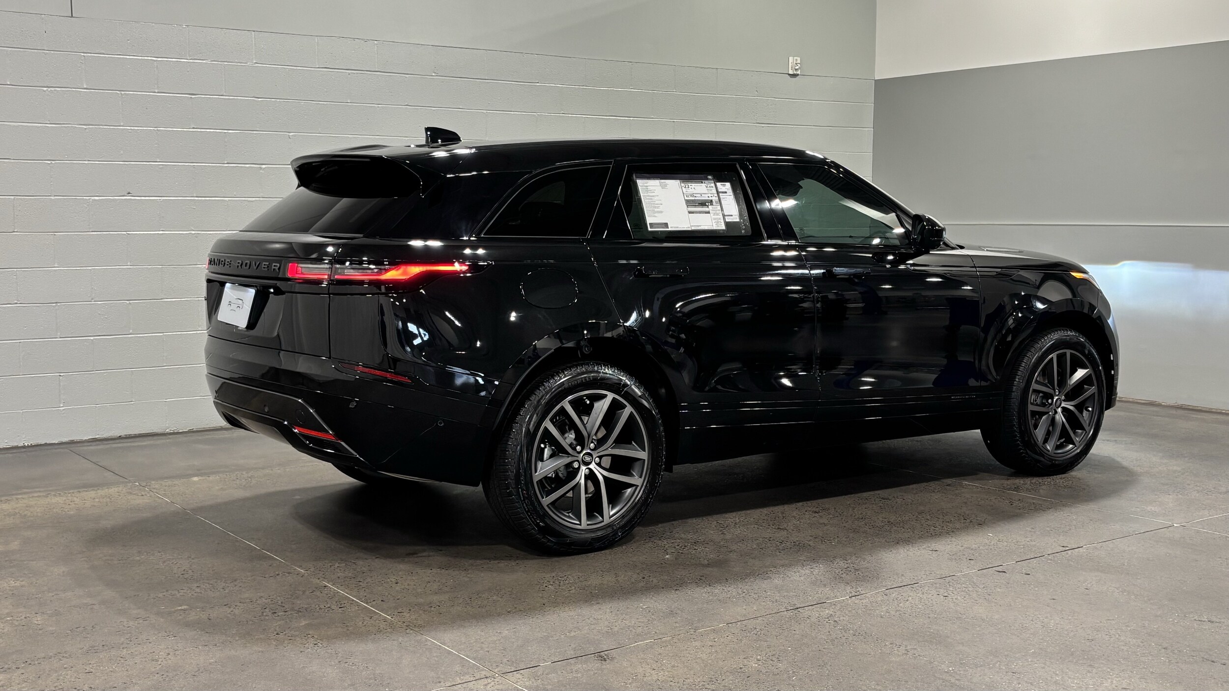 2026 Land Rover Range Rover Velar Belgravia Edition