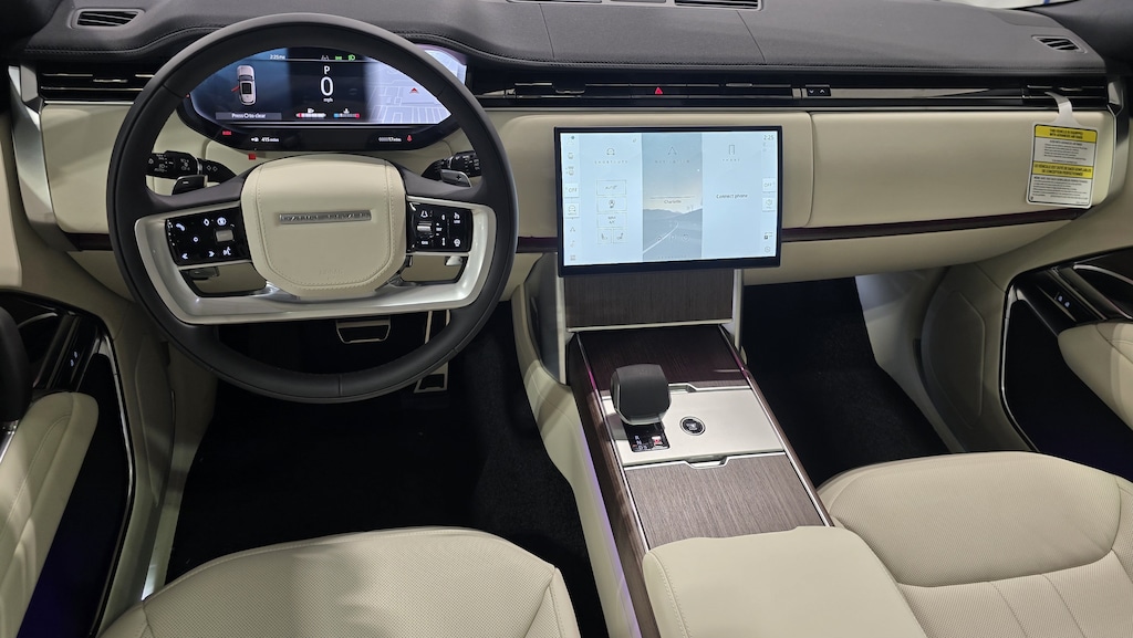 New 2026 Land Rover Range Rover SE SUV