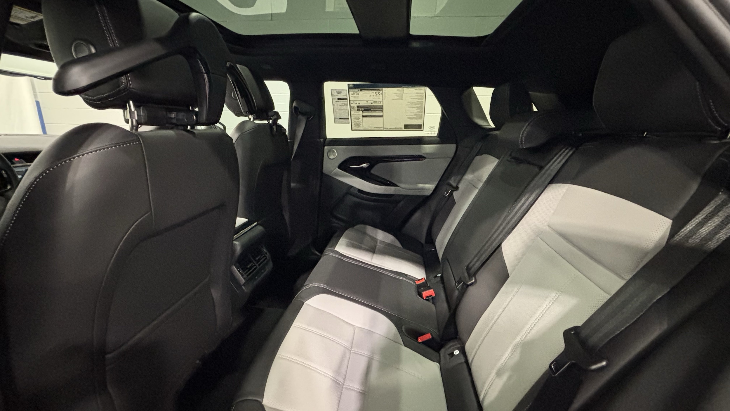 2026 Land Rover Range Rover Evoque Hoxton Edition