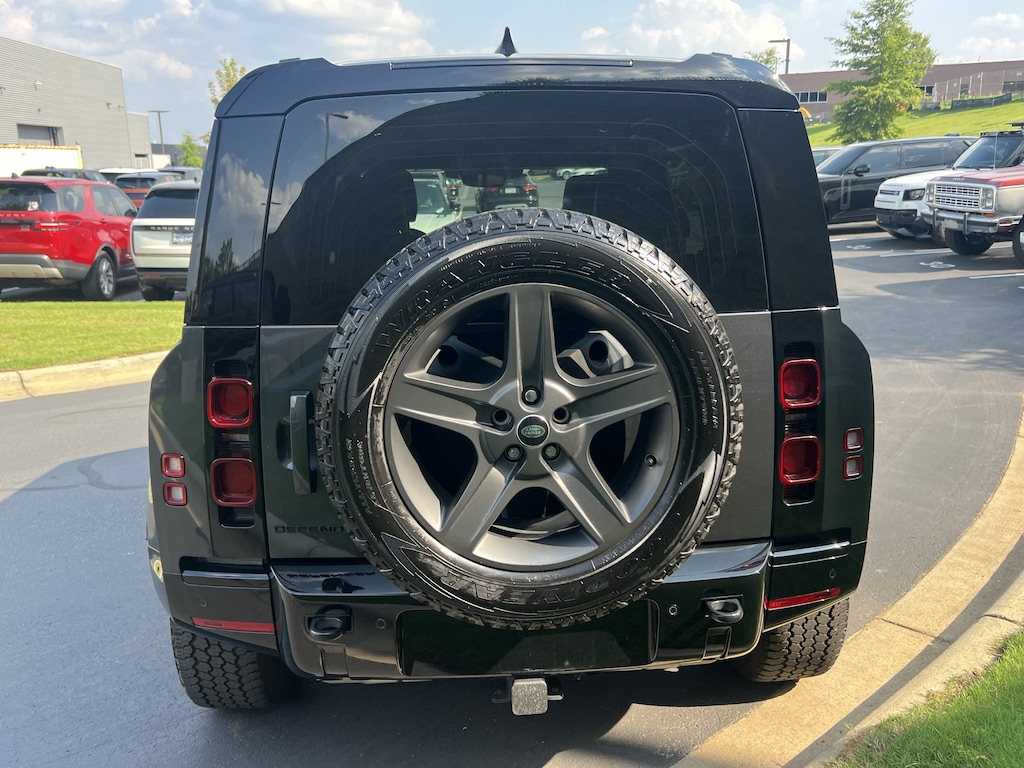 Certified 2024 Land Rover Defender X-Dynamic SE SUV