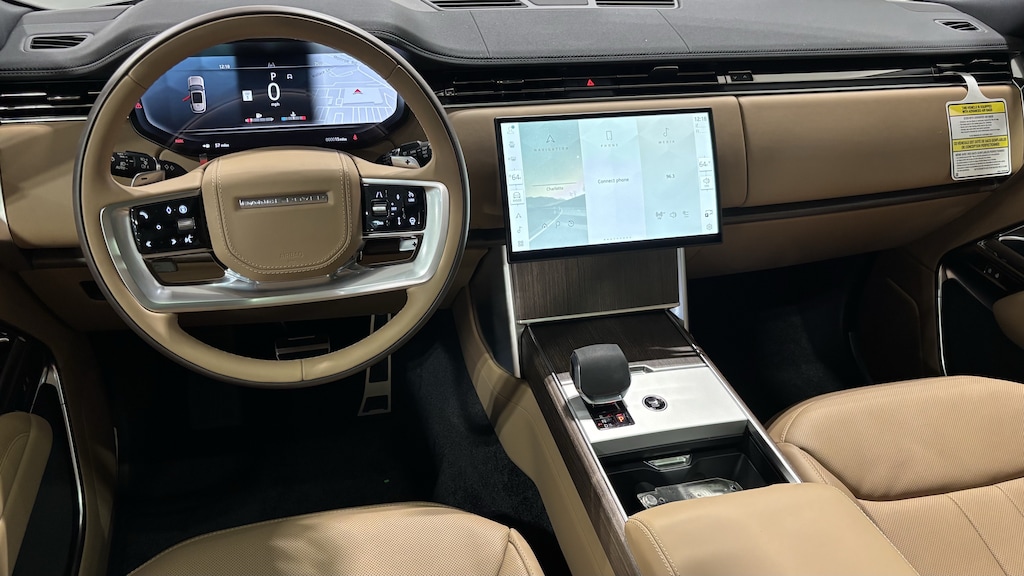 New 2026 Land Rover Range Rover SE LWB 7-Seats / V8 SUV
