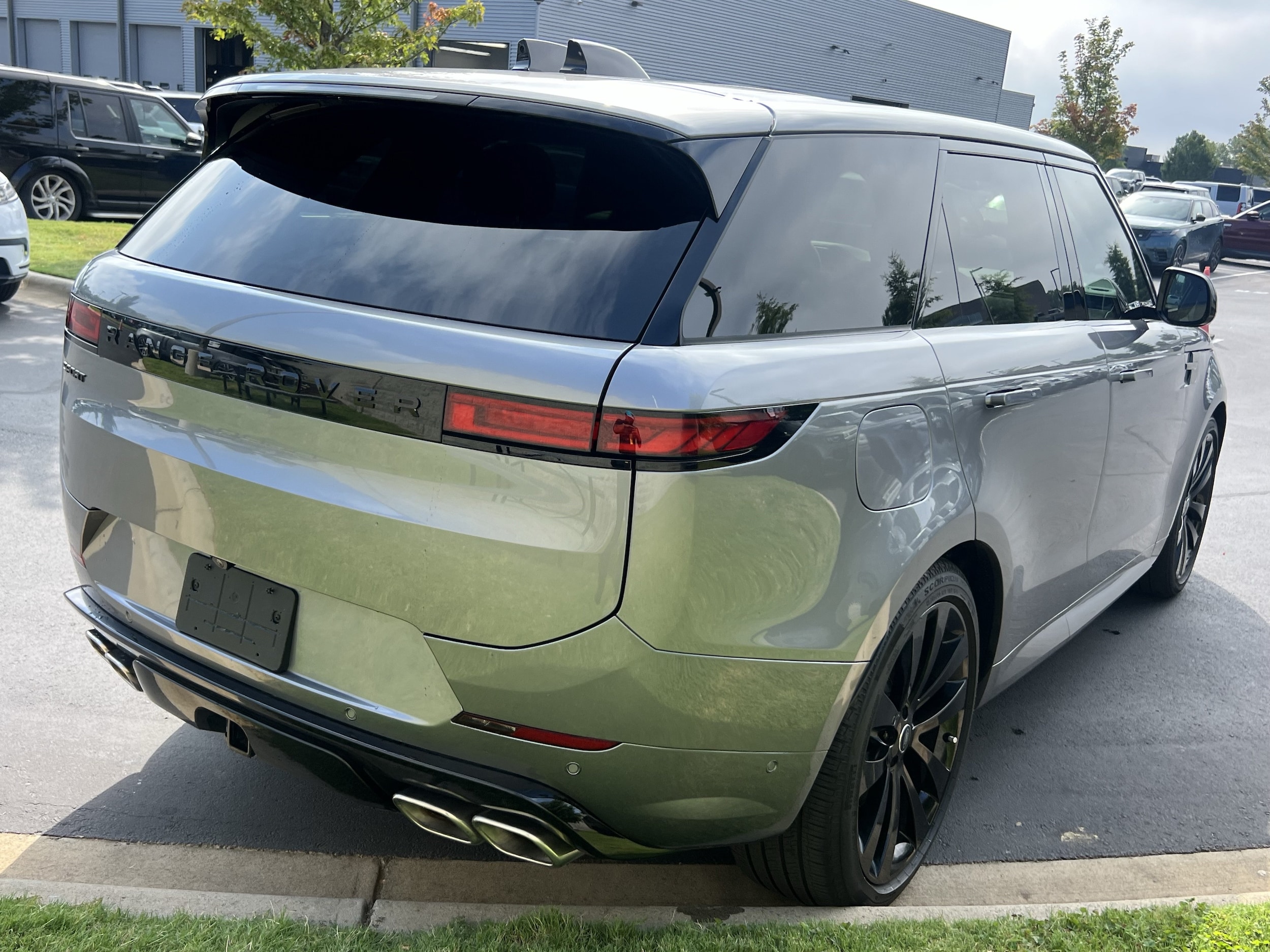 2025 Land Rover Range Rover Sport Dynamic SE