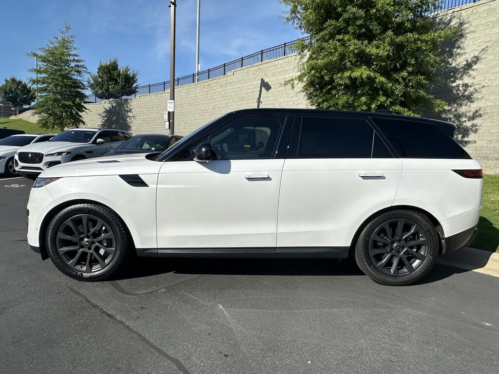 Used 2024 Land Rover Range Rover Sport SE SUV