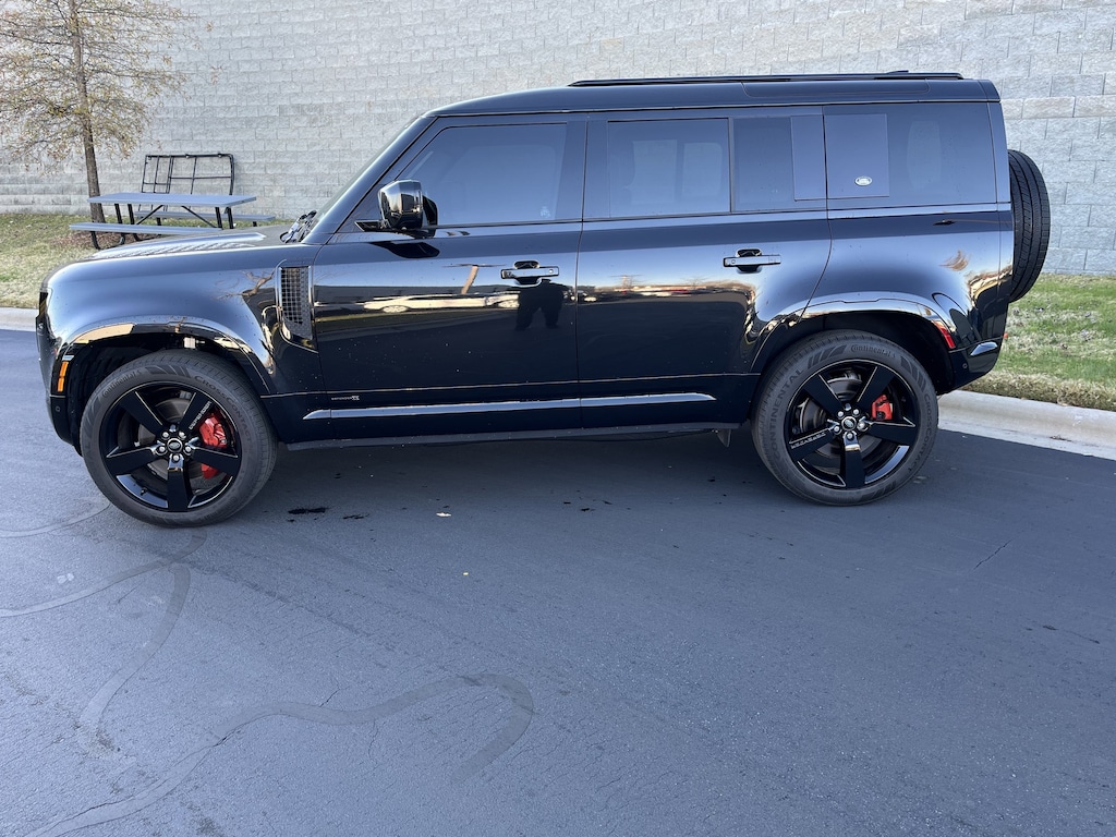 Used 2024 Land Rover Defender X SUV