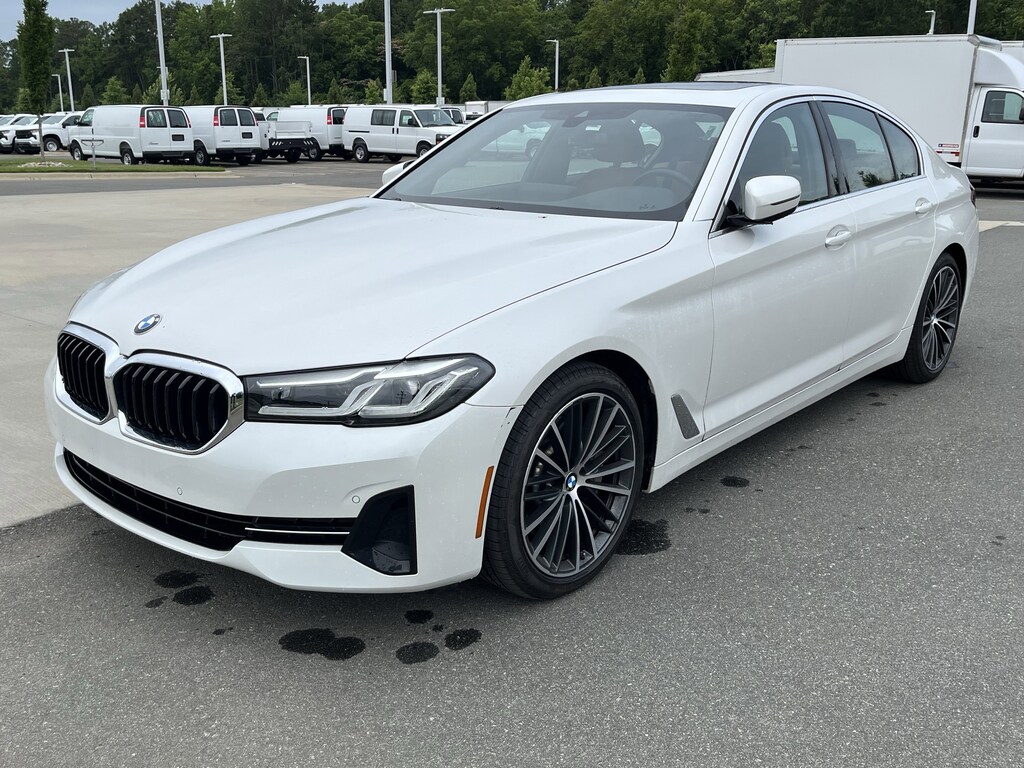 Used 2022 BMW 5 Series 530i xDrive Sedan
