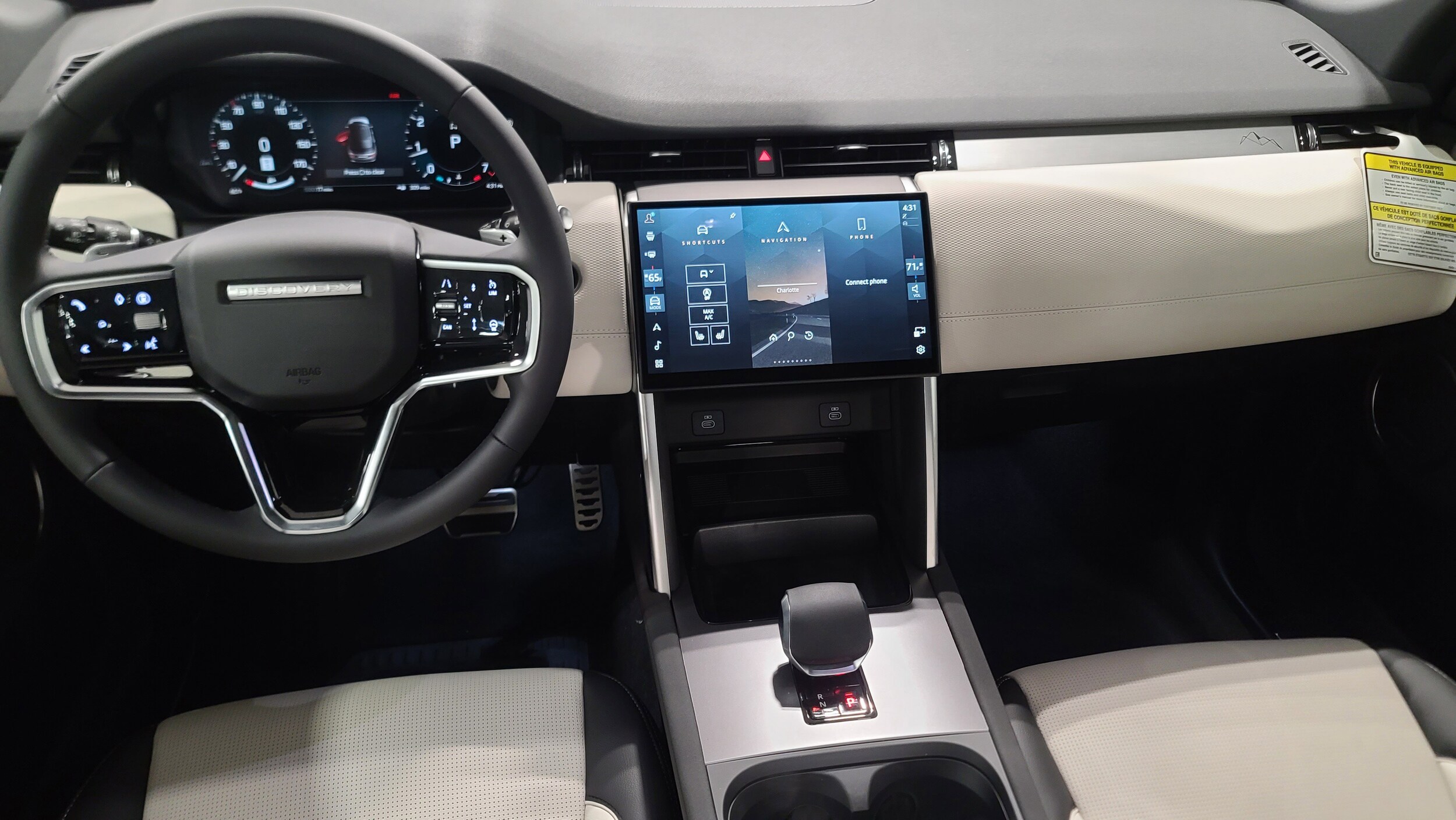 2026 Land Rover Discovery Sport Landmark photo 4