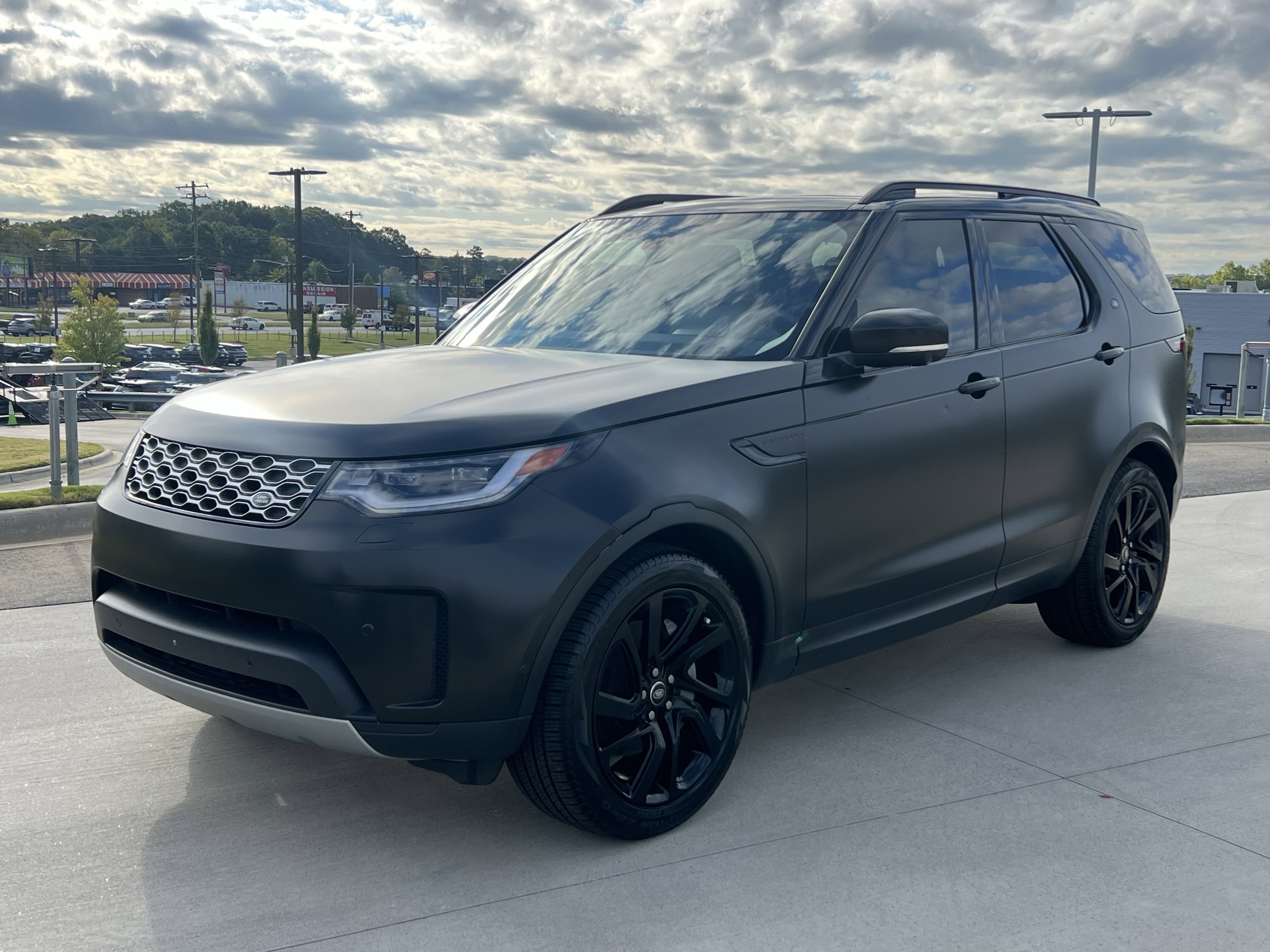 2023 Land Rover Discovery S