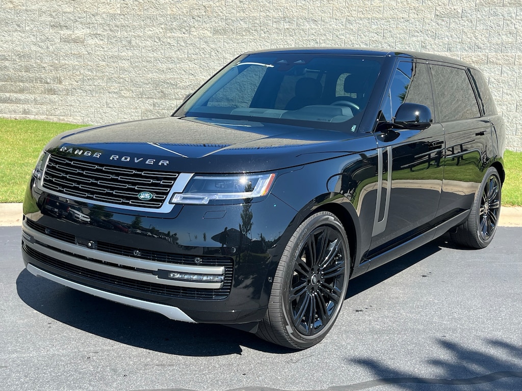 Used 2024 Land Rover Range Rover SE SUV