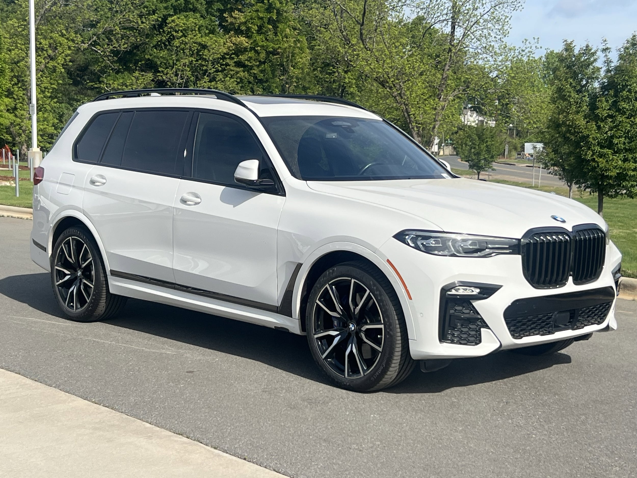 2021 BMW X7 40i