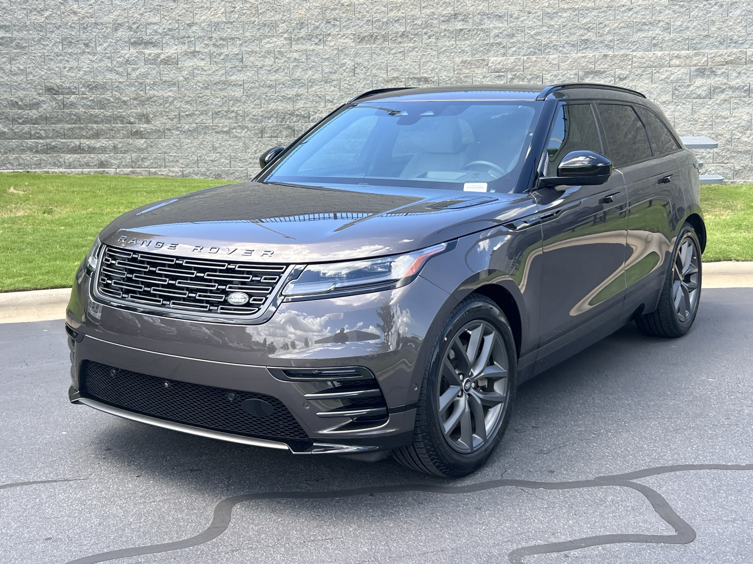 Land Rover Range Rover Velar Dynamic SE
