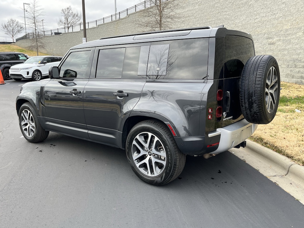 Used 2023 Land Rover Defender SE SUV