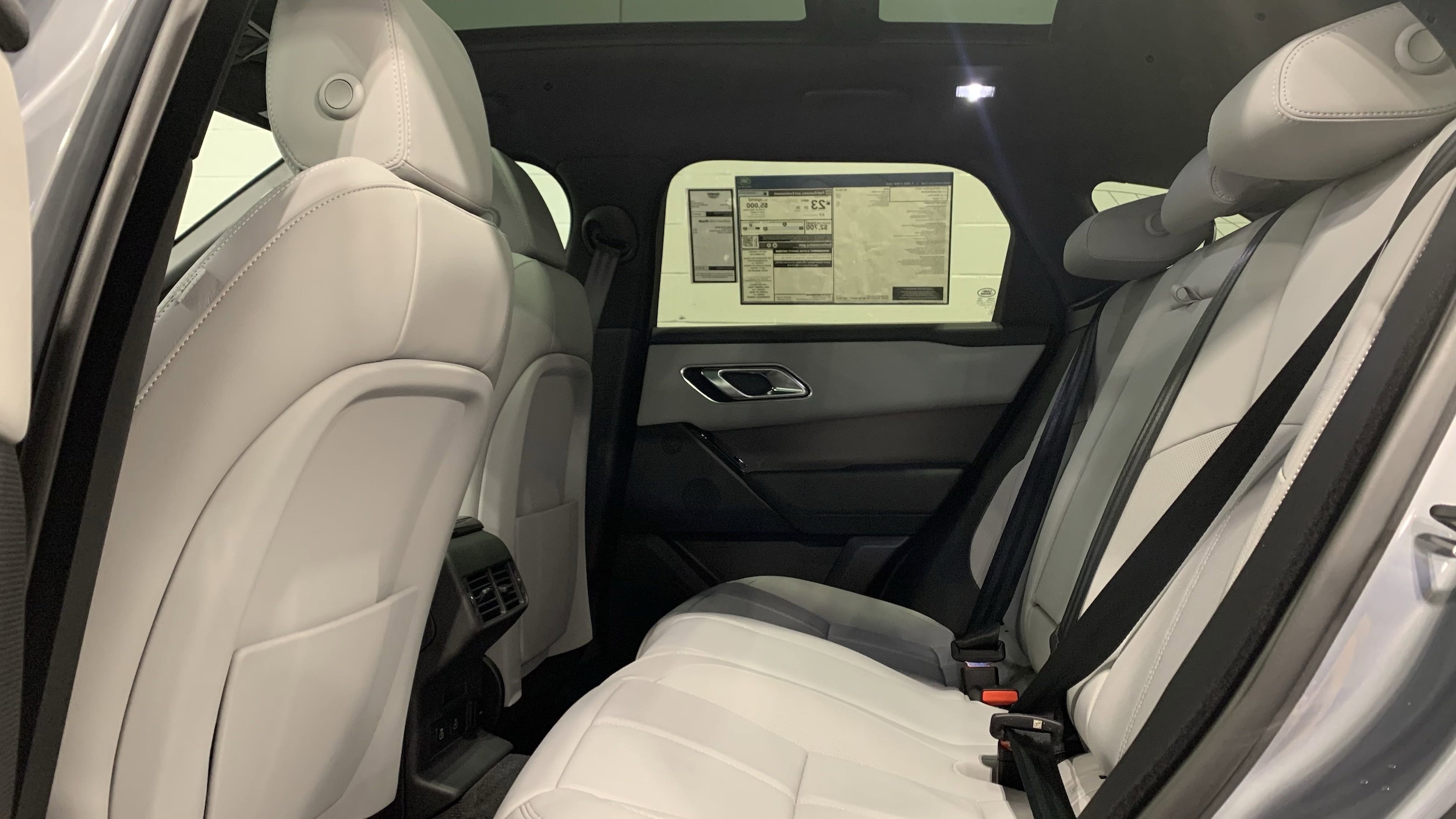 2026 Land Rover Range Rover Velar S photo 5