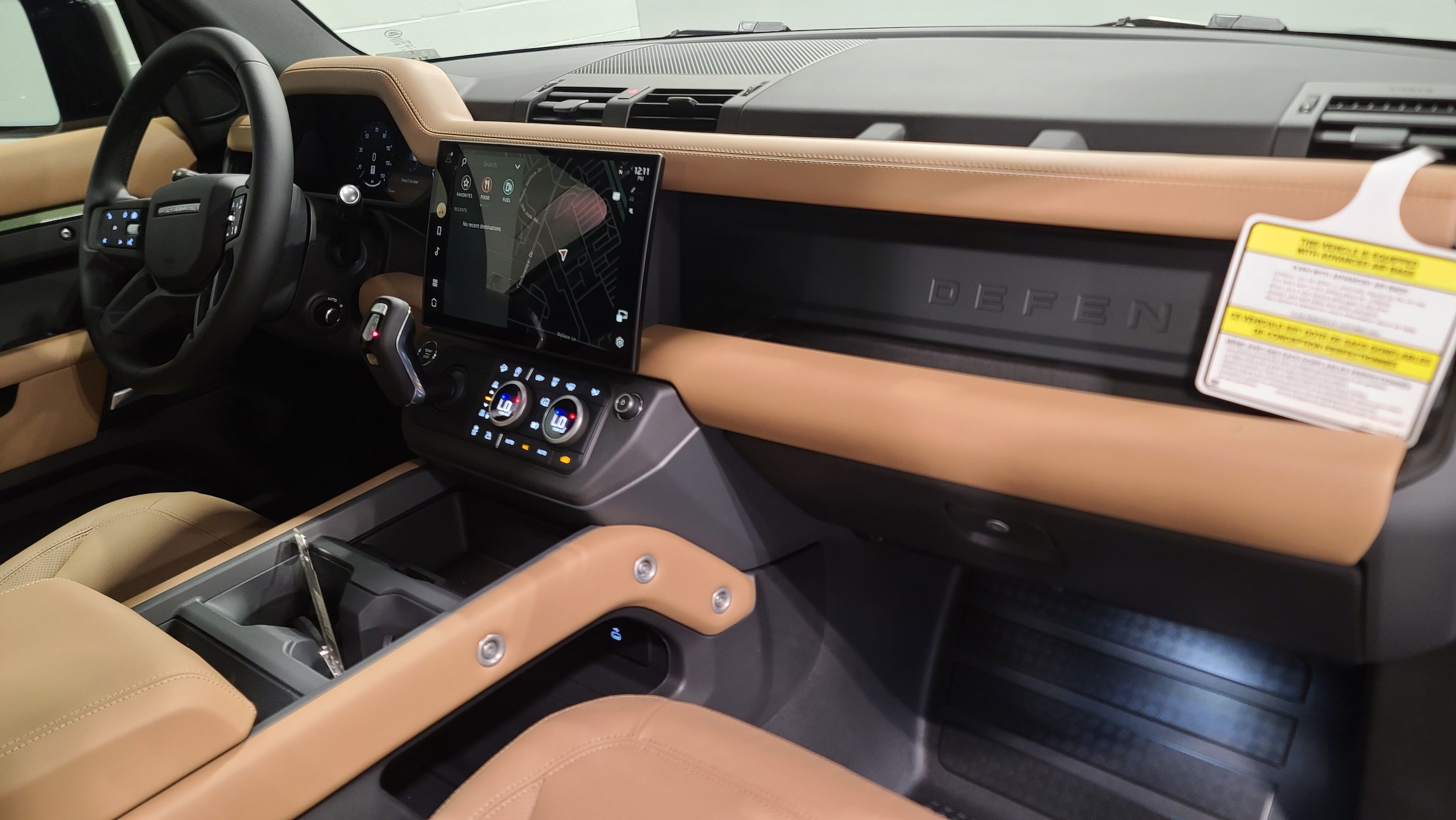 2026 Land Rover Defender X-Dynamic SE photo 3