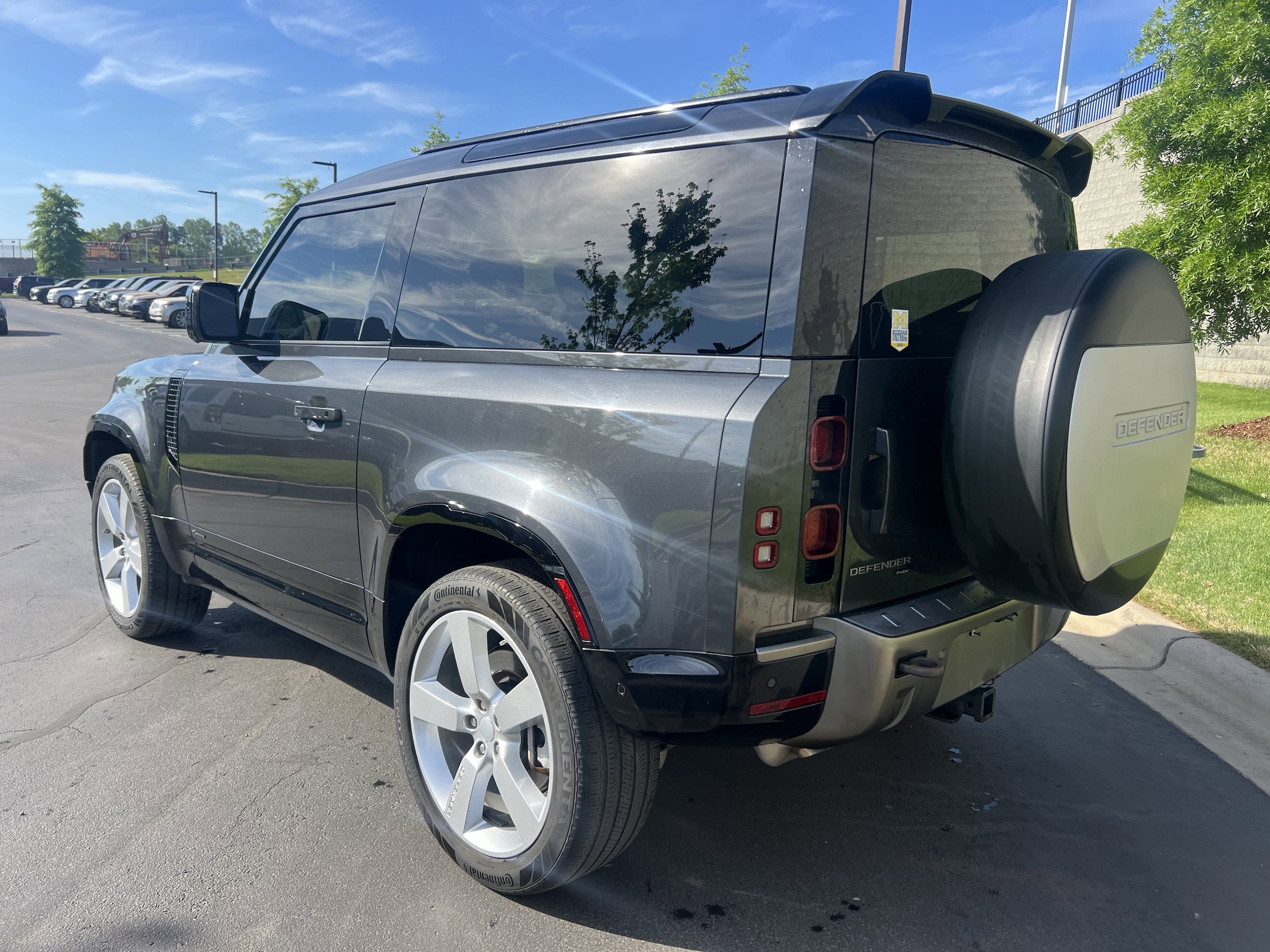 2021 Land Rover Defender X-Dynamic S photo 2