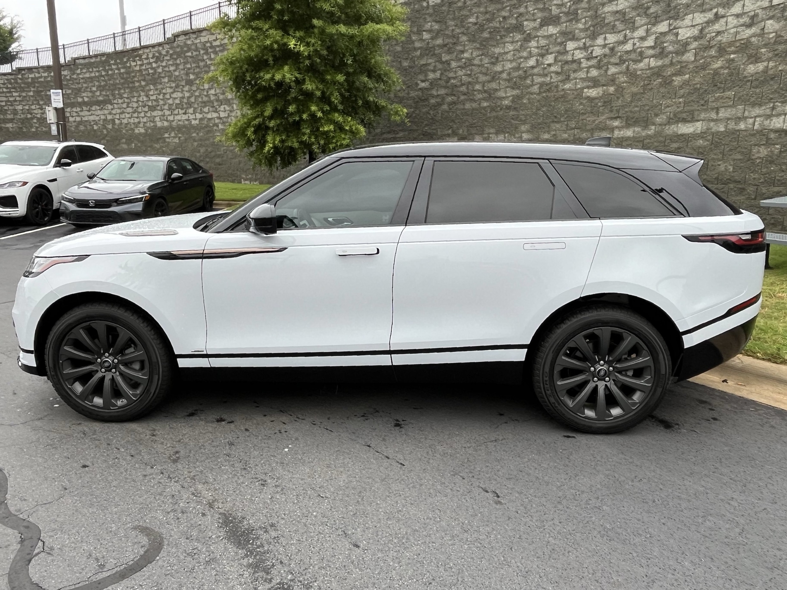 Land Rover Range Rover Velar R-Dynamic S