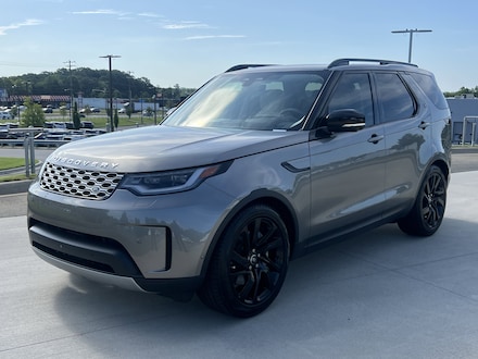 2024 Land Rover Discovery S SUV
