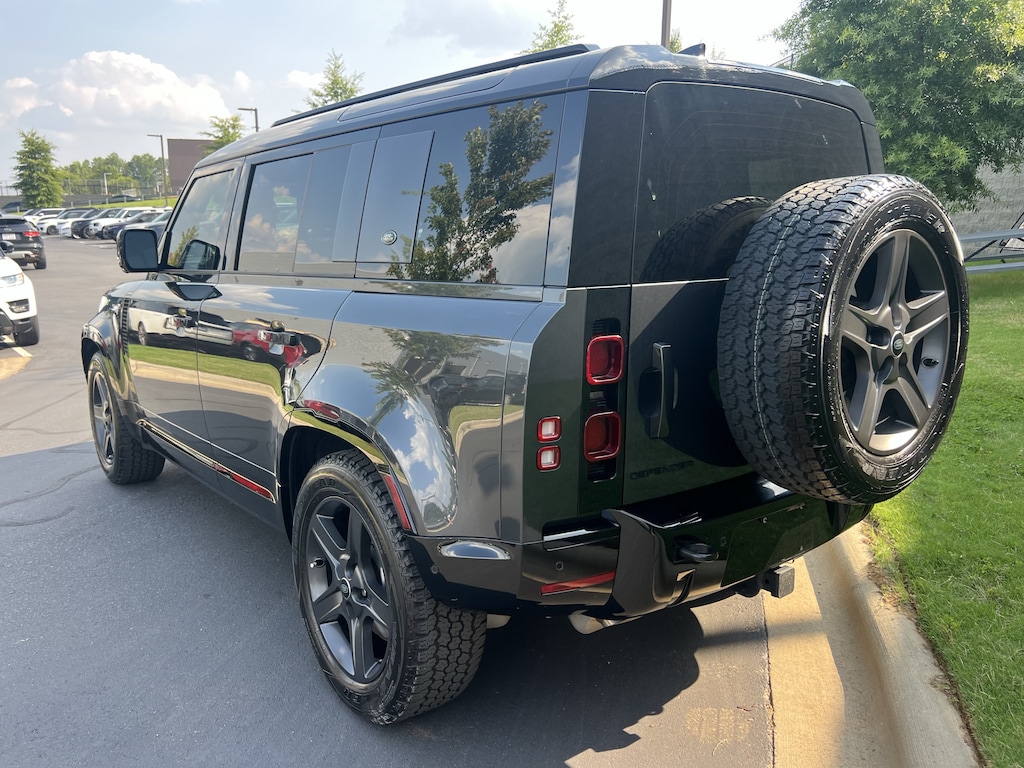 Certified 2024 Land Rover Defender X-Dynamic SE SUV