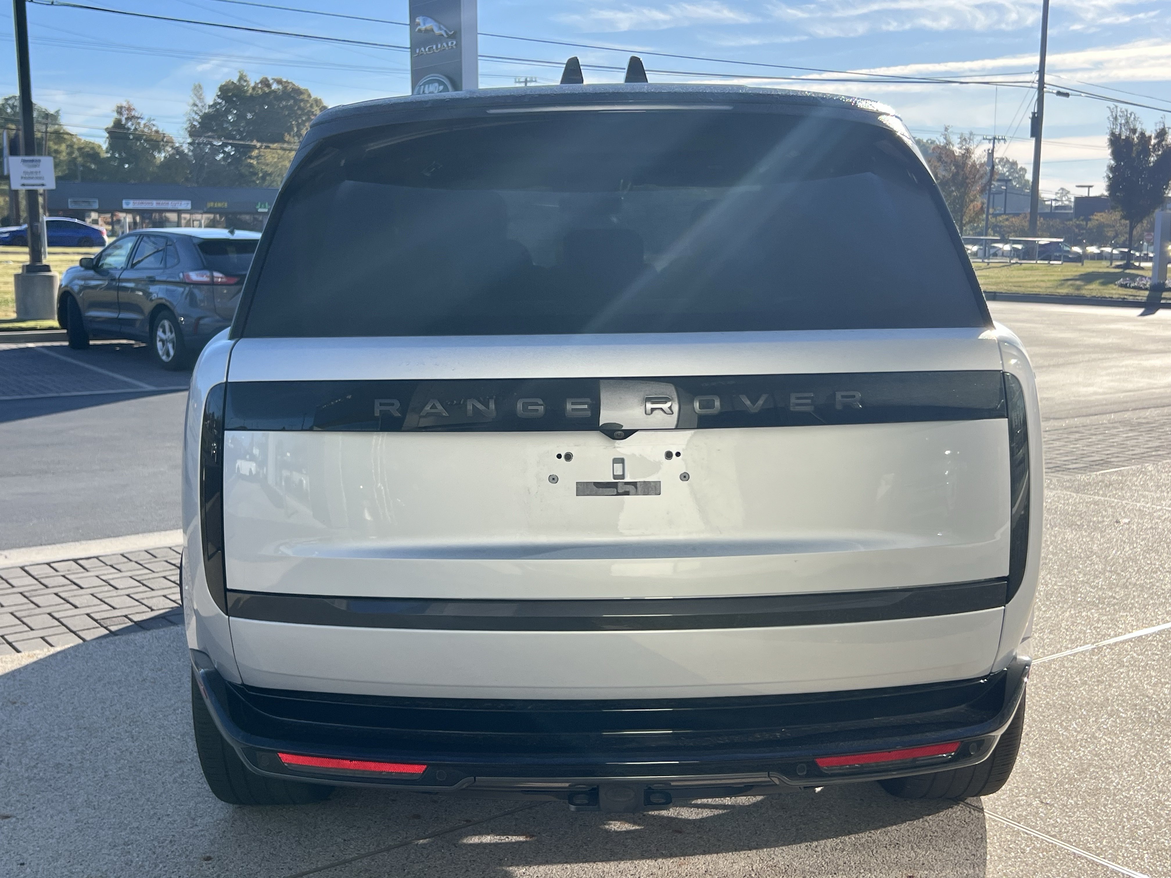 Used 2024 Land Rover Range Rover SE SUV