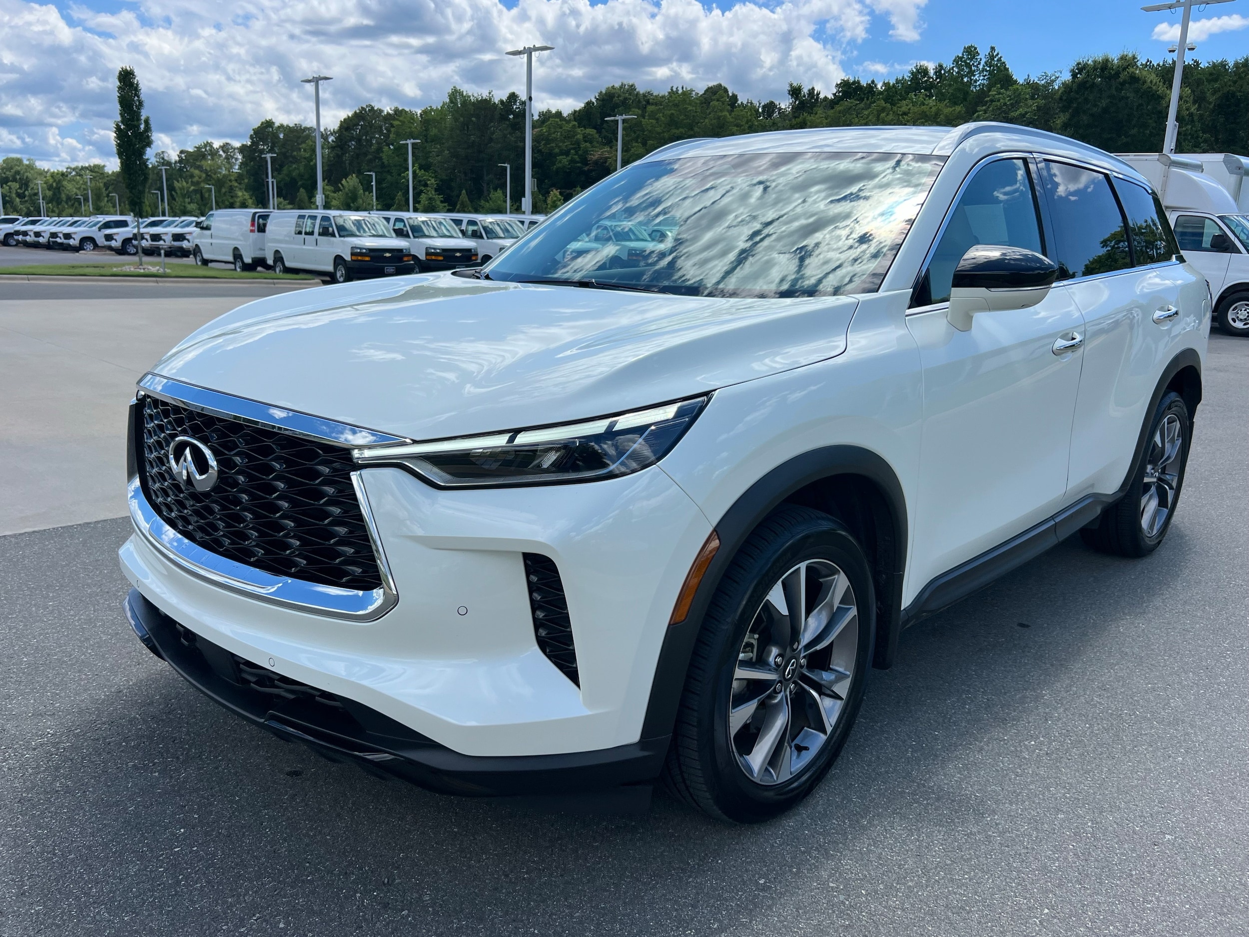 INFINITI QX60 LUXE