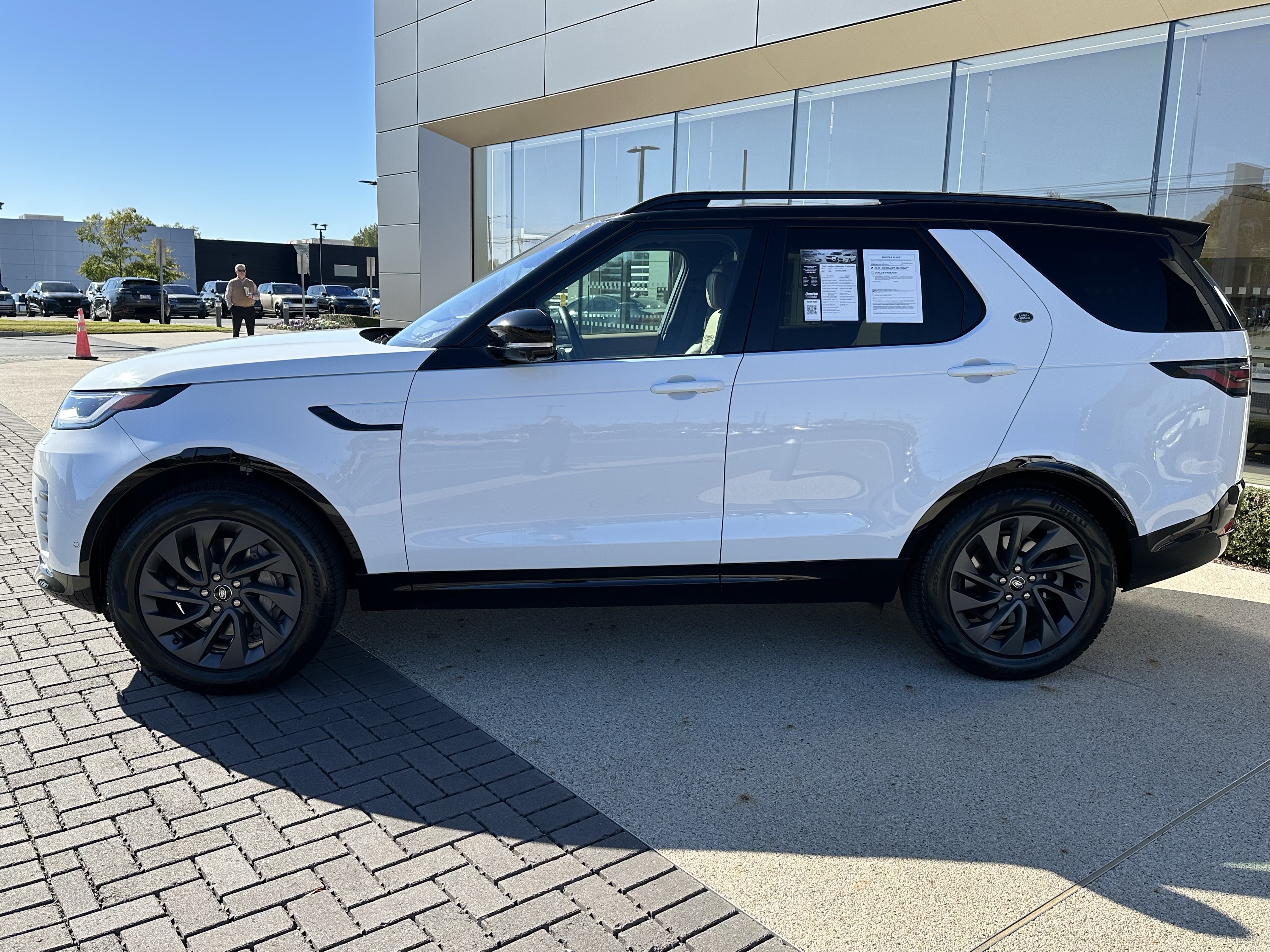 Certified 2023 Land Rover Discovery S R-Dynamic SUV