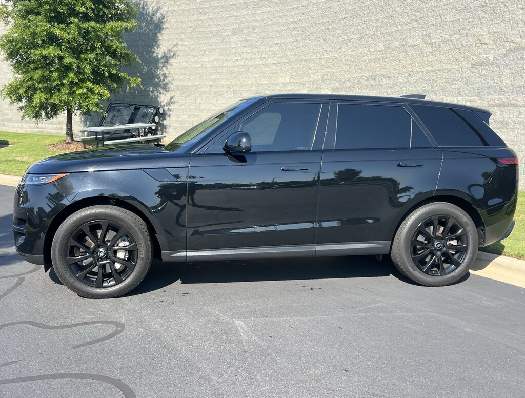 Used 2023 Land Rover Range Rover Sport SE SUV