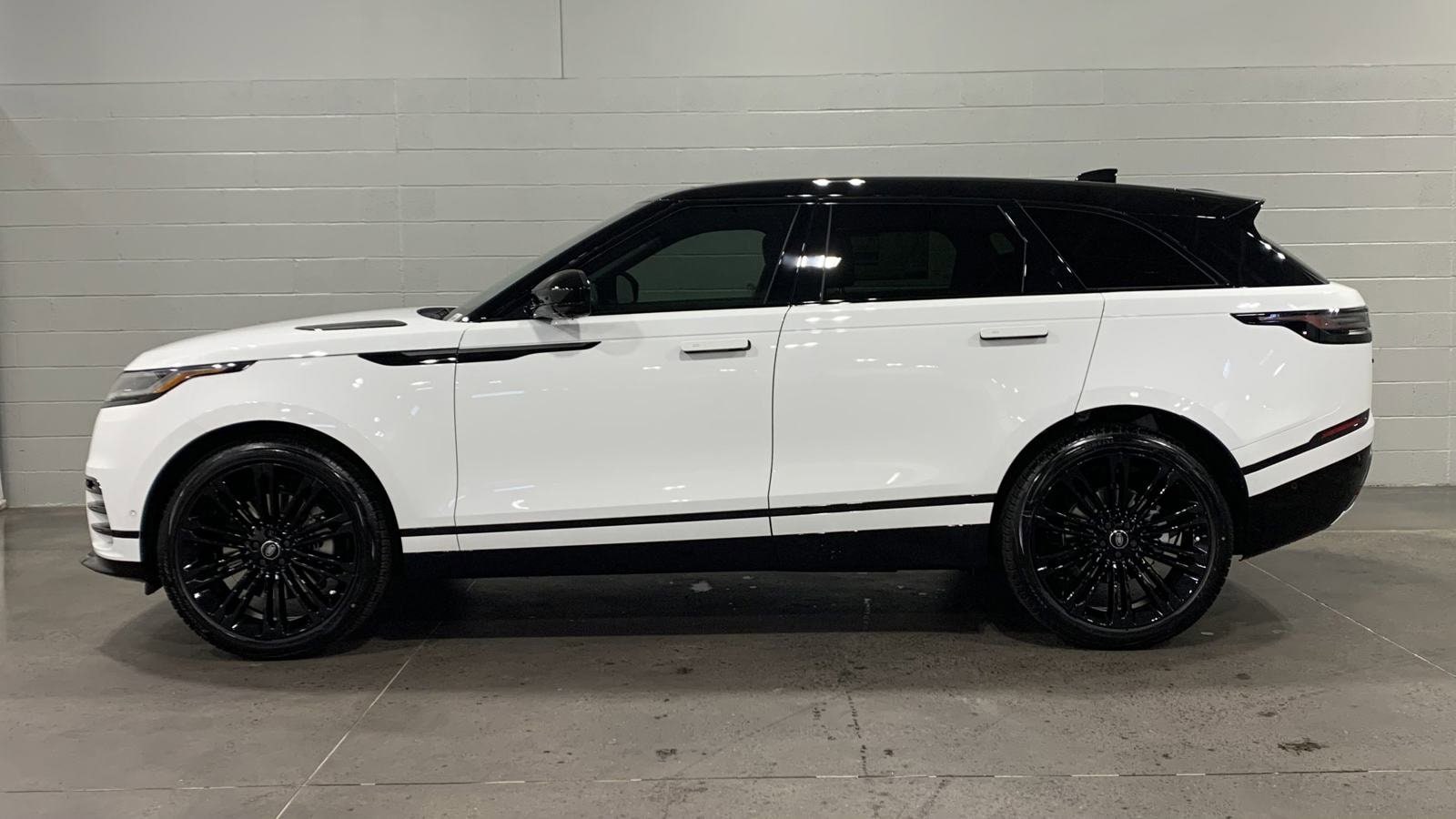 2026 Land Rover Range Rover Velar Dynamic SE photo 6