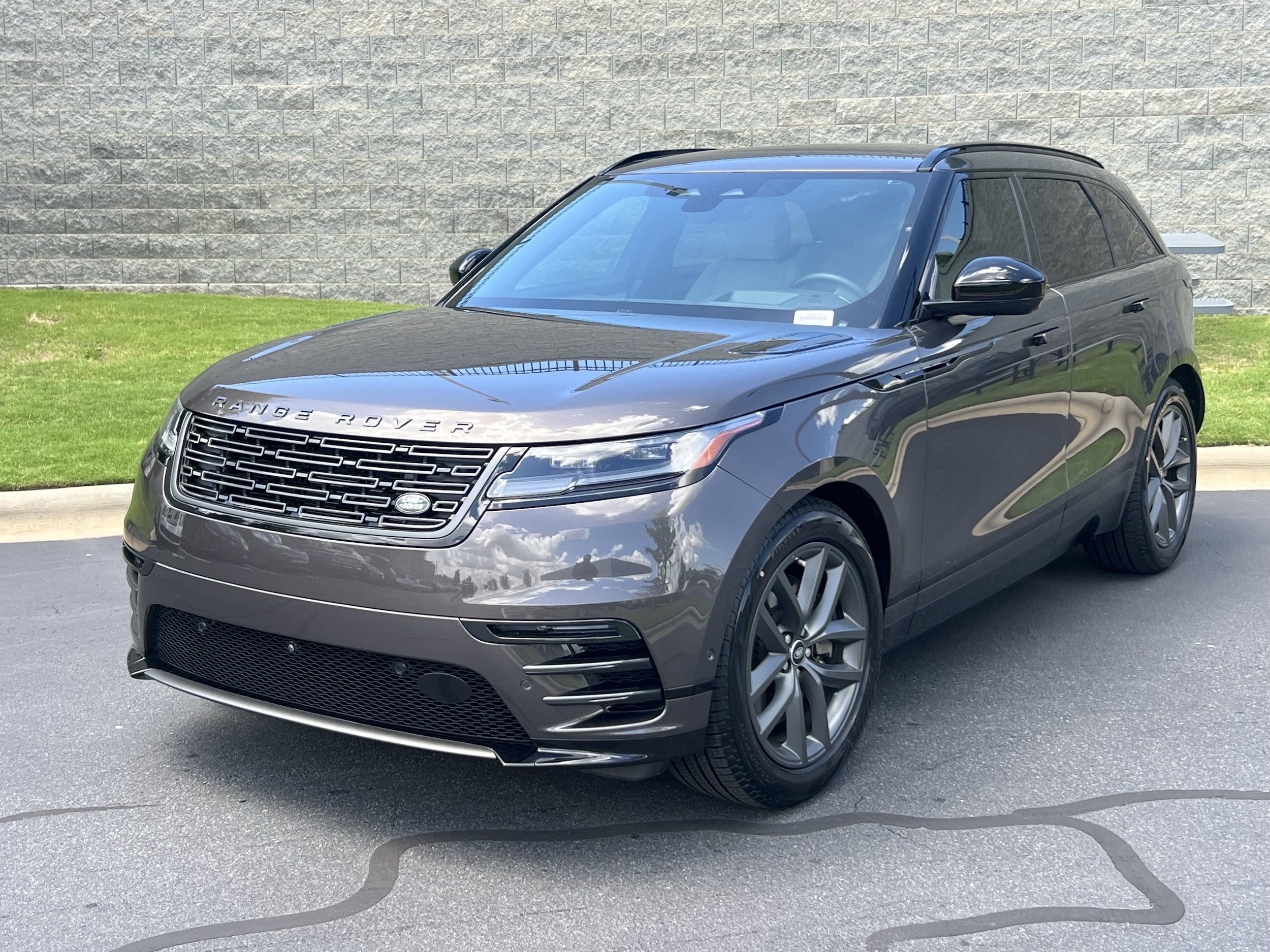 Land Rover Range Rover Velar Dynamic SE
