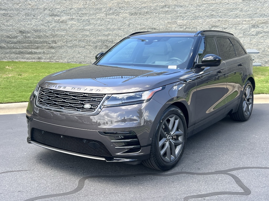Used 2026 Land Rover Range Rover Velar Dynamic SE SUV