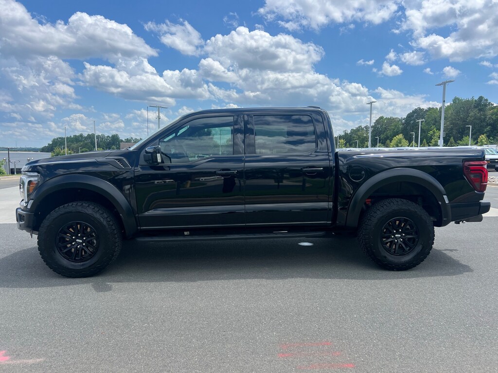 Used 2025 Ford F-150 Raptor Pickup
