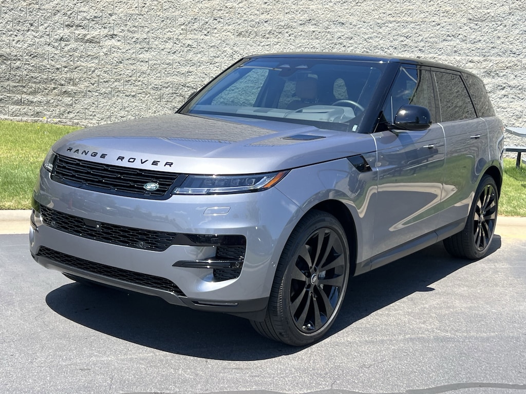 Used 2025 Land Rover Range Rover Sport SE SUV