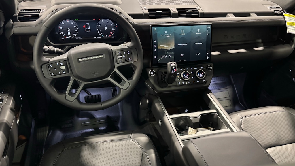 New 2026 Land Rover Defender 130 X-Dynamic SE SUV