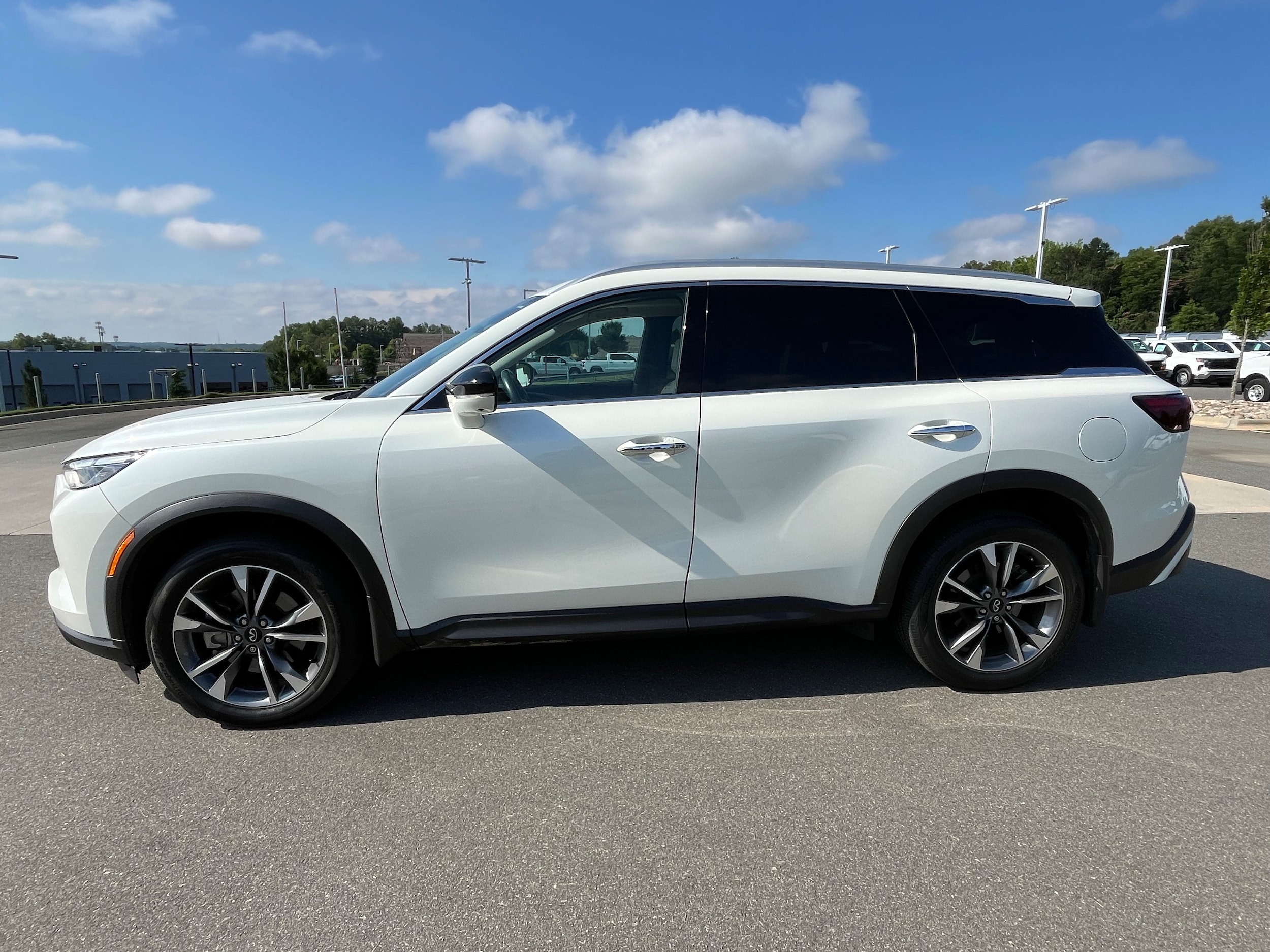 INFINITI QX60 LUXE
