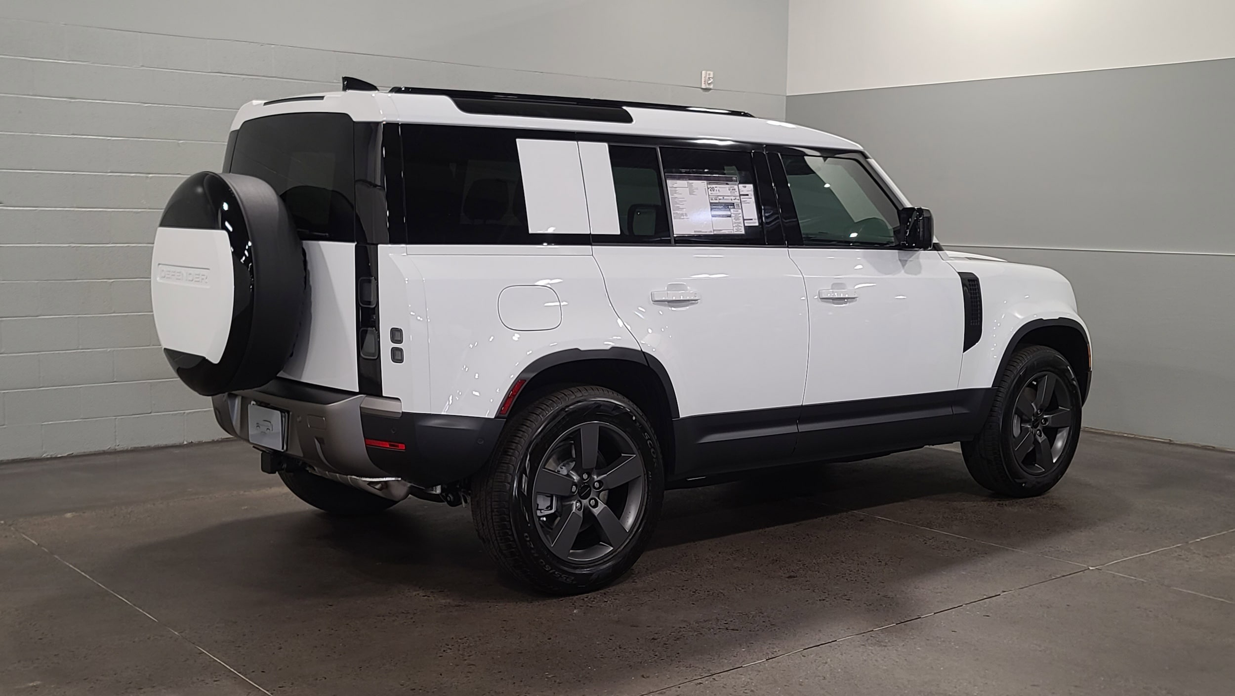 2026 Land Rover Defender S photo 2