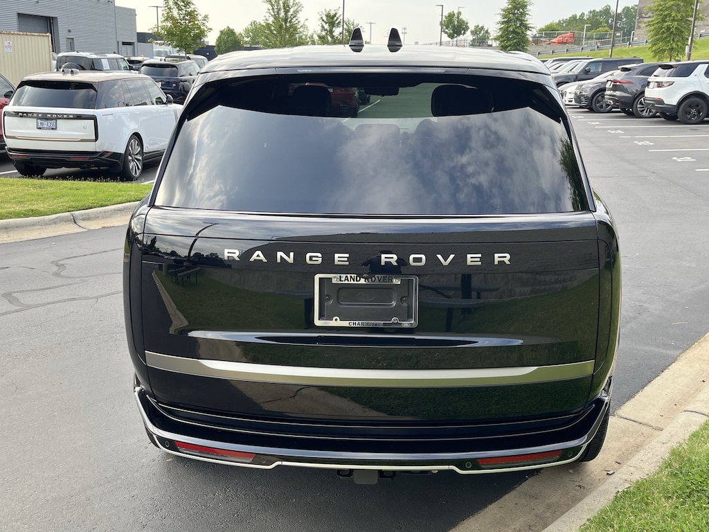 Used 2024 Land Rover Range Rover SE SUV