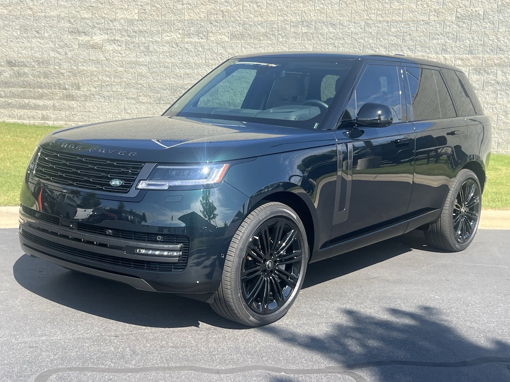 Used 2025 Land Rover Range Rover SE SUV