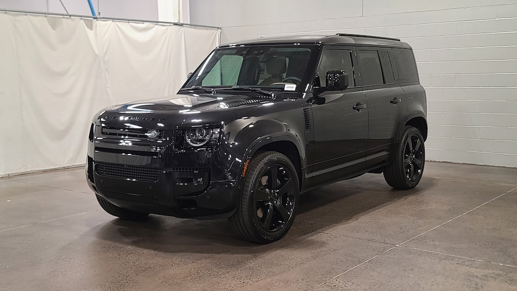 Used 2026 Land Rover Defender X-Dynamic SE SUV