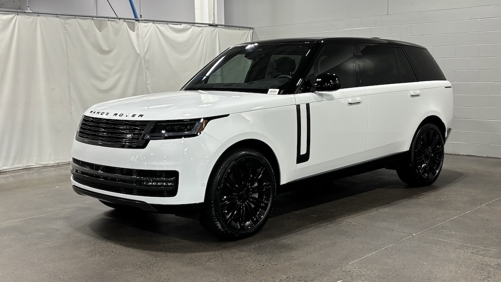 New 2026 Land Rover Range Rover SE LWB 7-Seats / V8 SUV