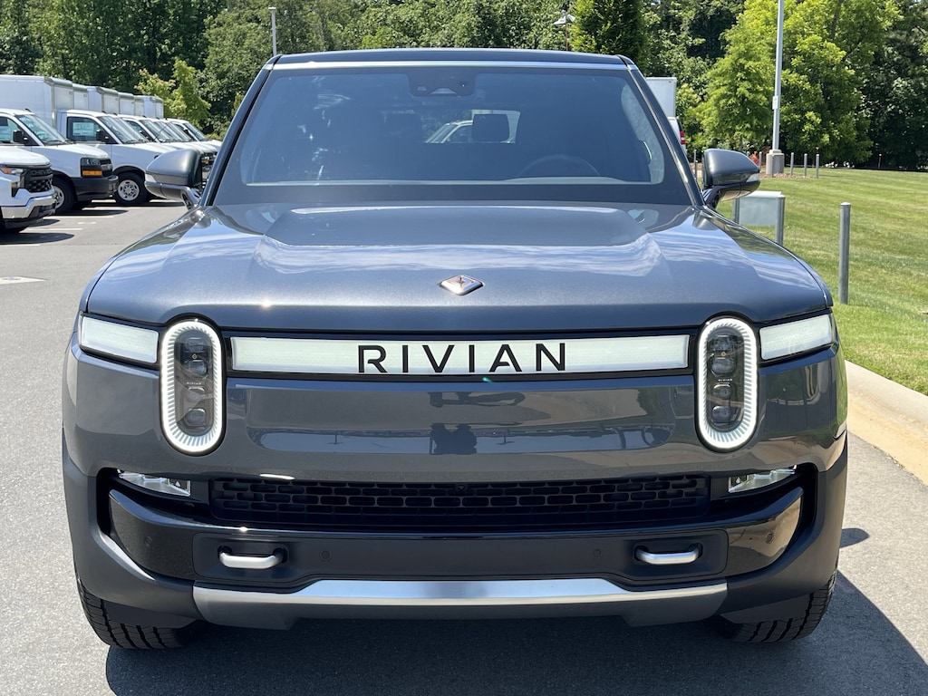 Used 2024 Rivian R1S Adventure SUV