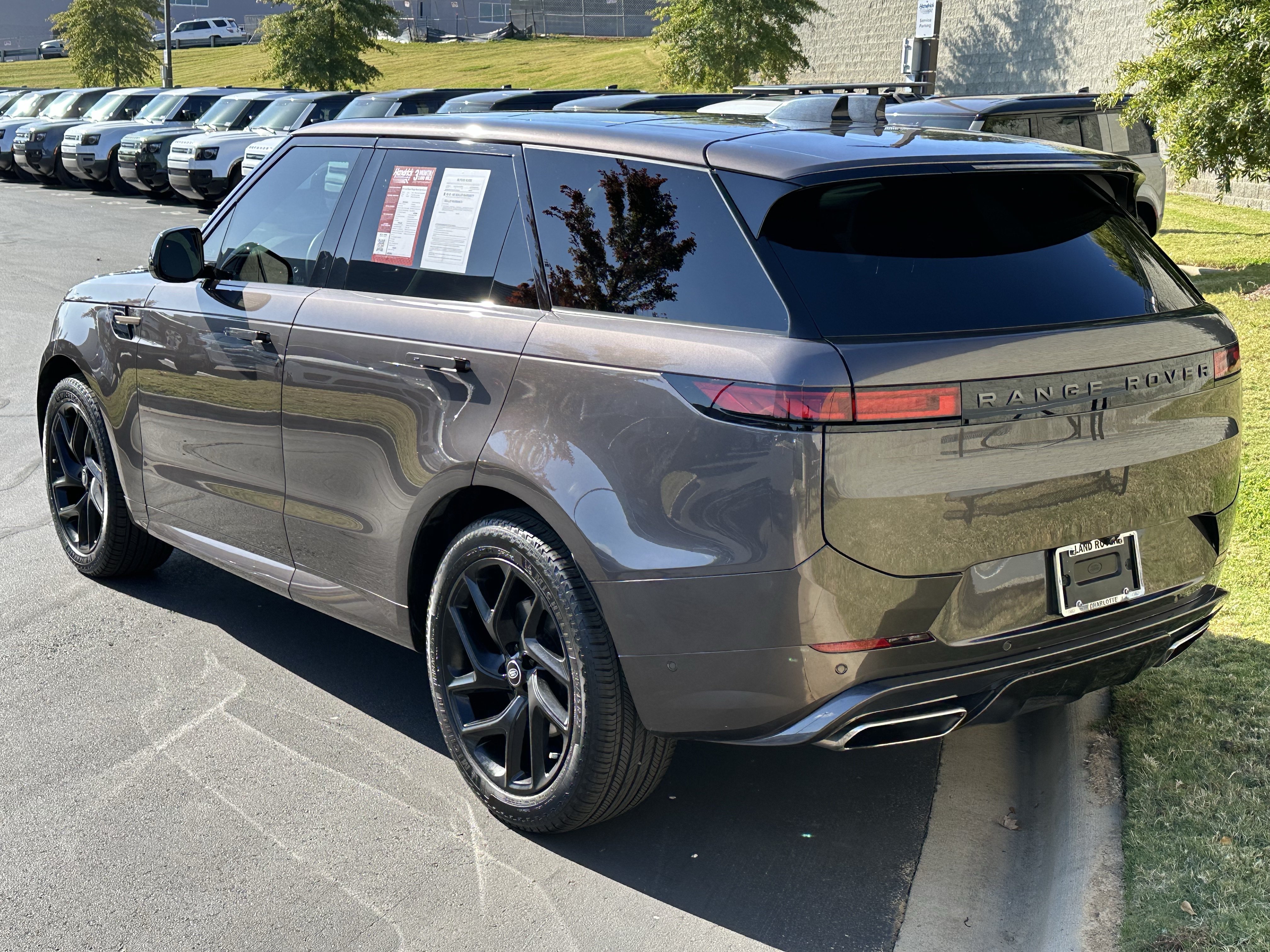 Used 2024 Land Rover Range Rover Sport Dynamic SE SUV