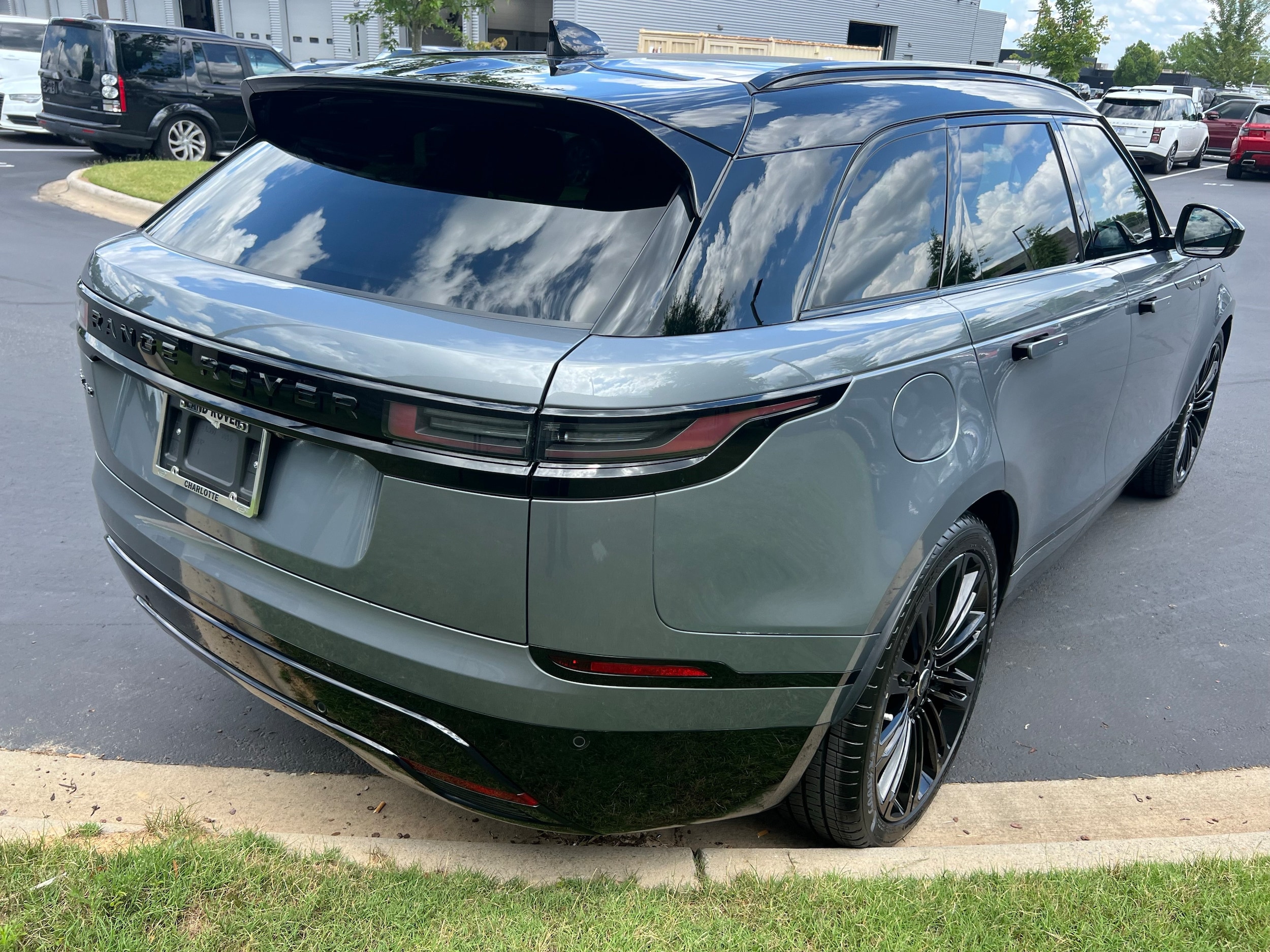 Land Rover Range Rover Velar Dynamic SE