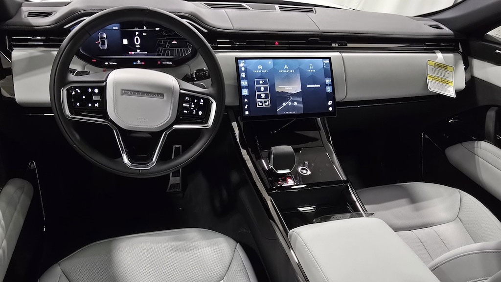 New 2025 Land Rover Range Rover Sport P360 SE SUV