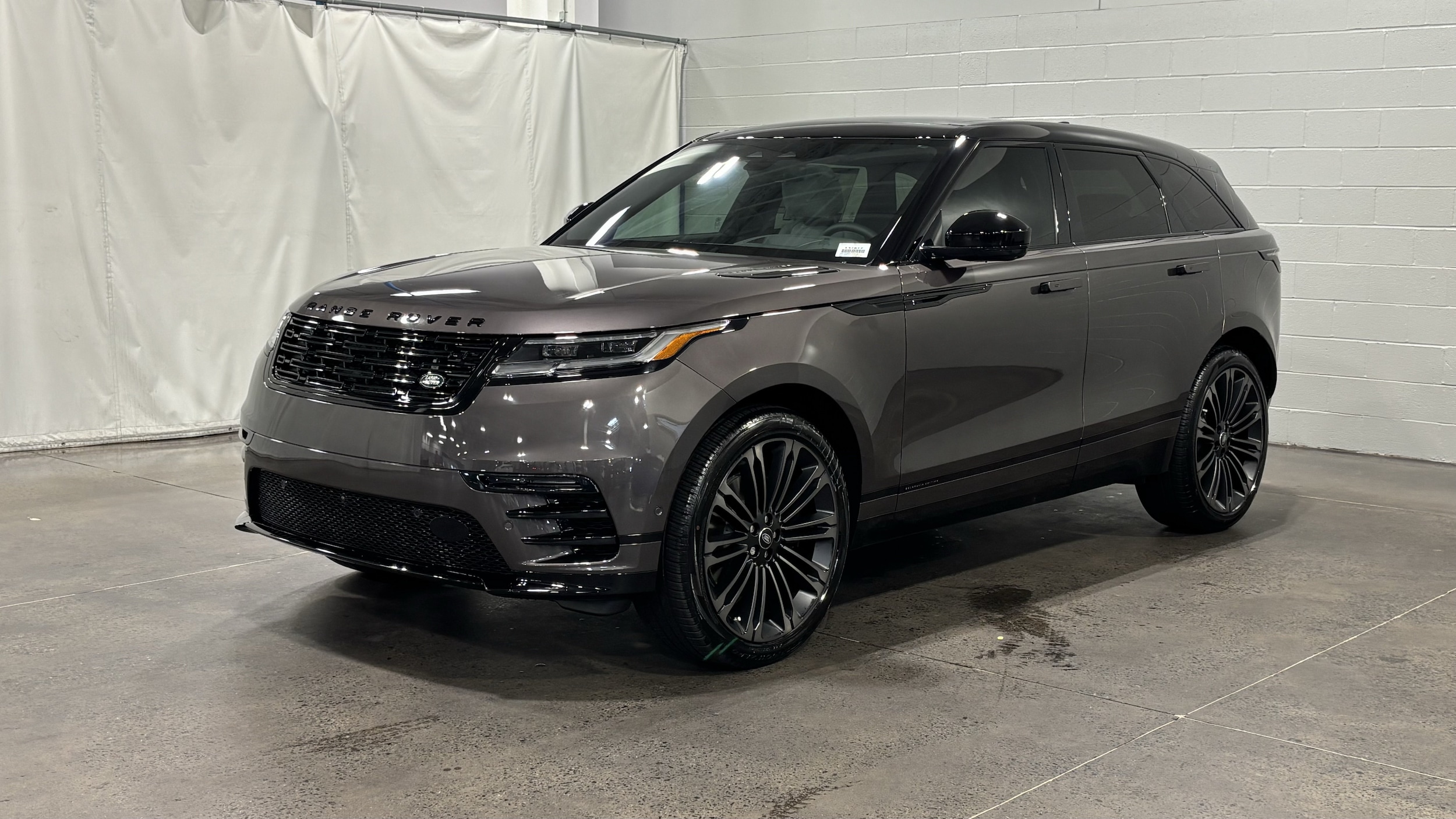 2026 Land Rover Range Rover Velar Belgravia Edition
