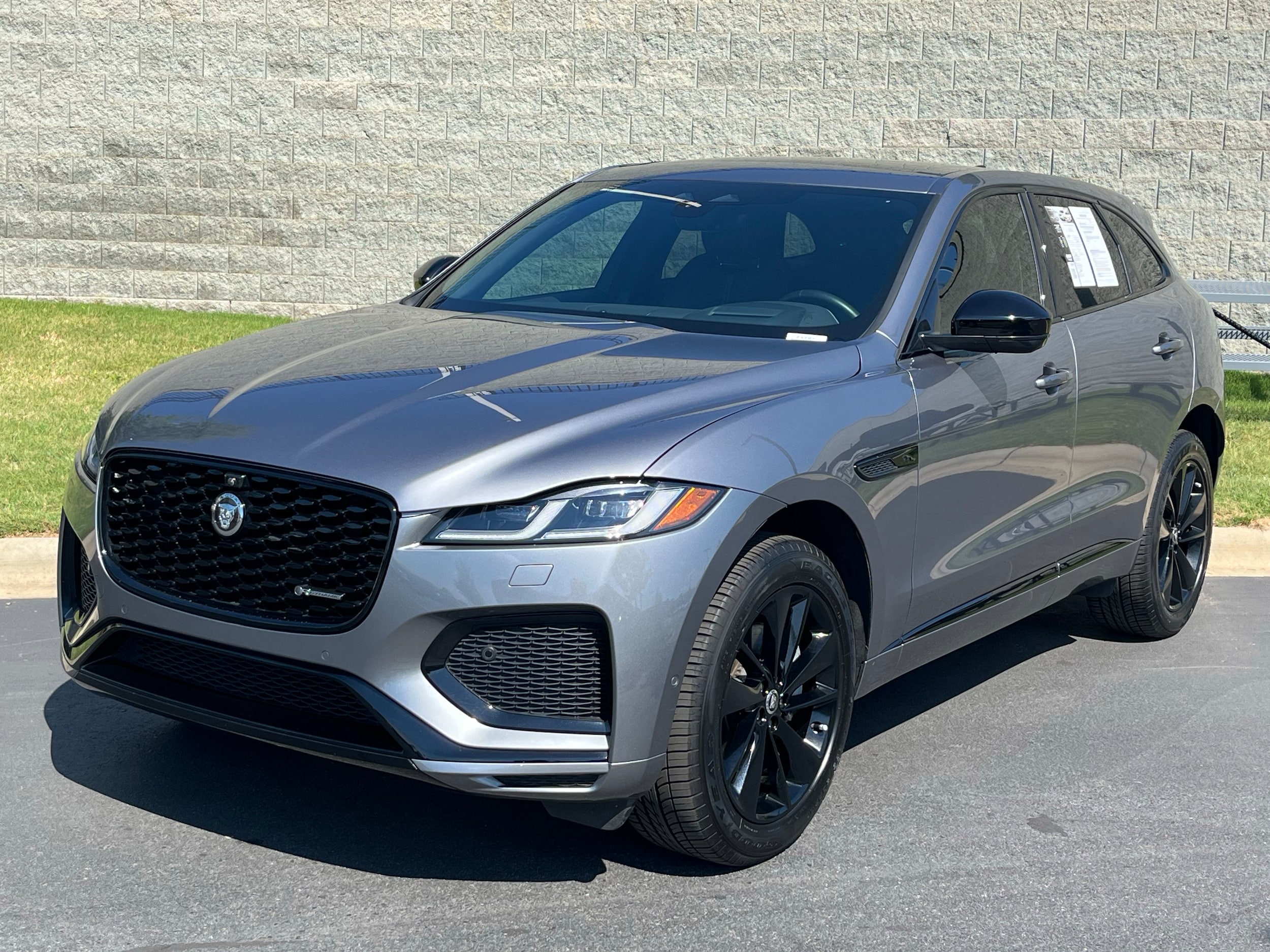 Jaguar F-PACE R-Dynamic S