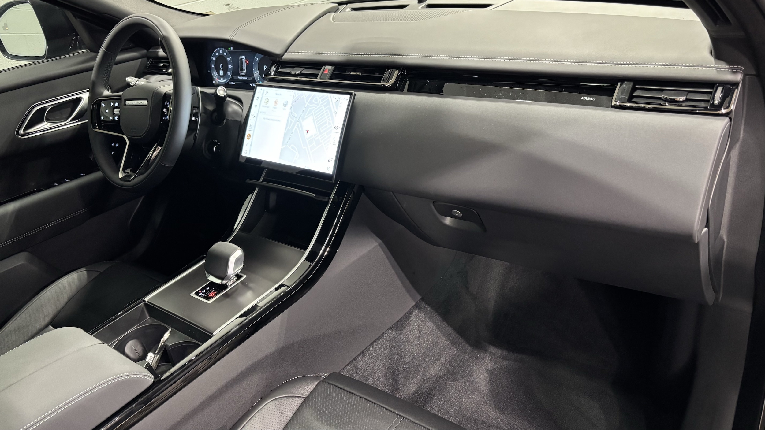 2026 Land Rover Range Rover Velar Belgravia Edition