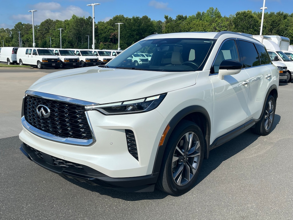 Used 2023 INFINITI QX60 LUXE SUV