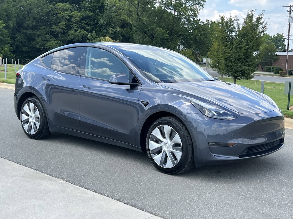 Used 2023 Tesla Model Y Long Range SUV