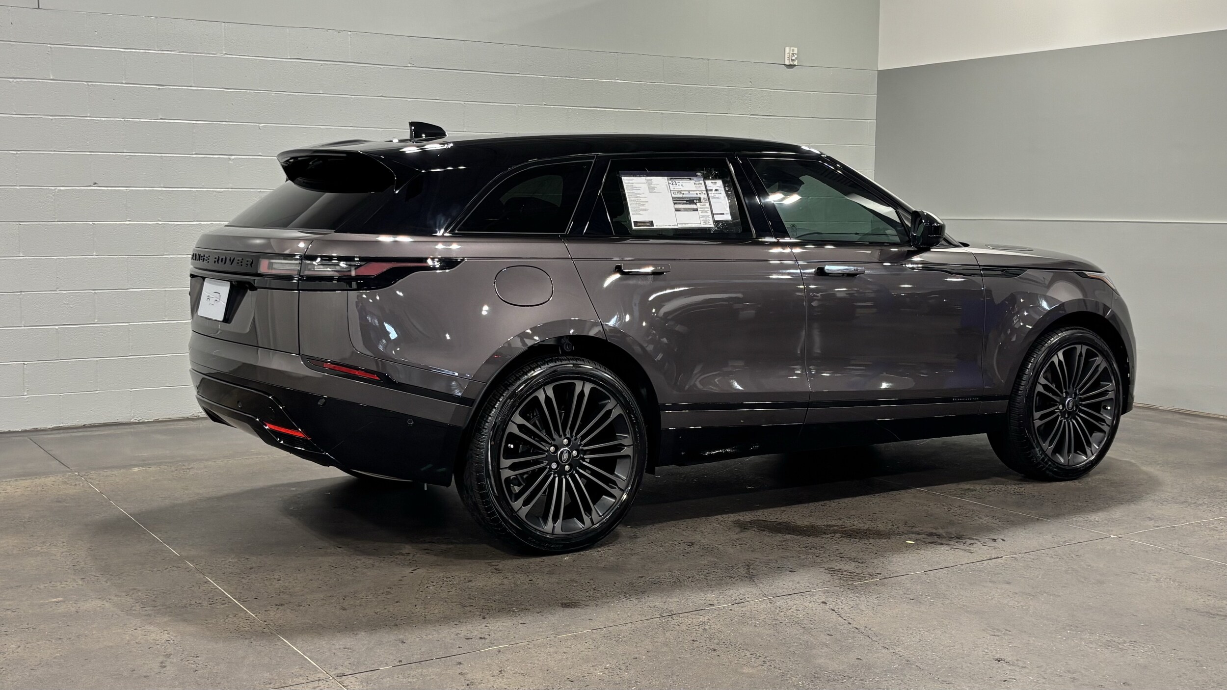 2026 Land Rover Range Rover Velar Belgravia Edition
