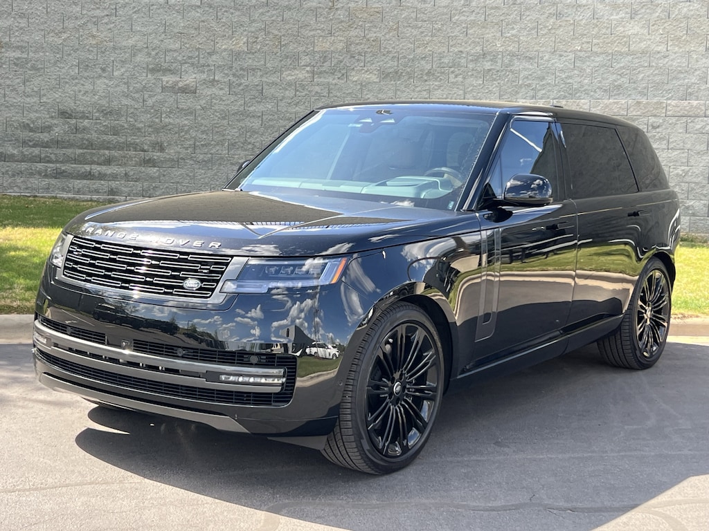Used 2024 Land Rover Range Rover SE SUV