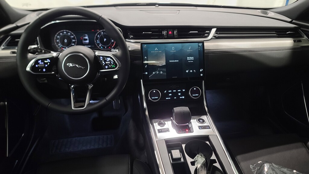 Used 2024 Jaguar XF R-Dynamic SE Sedan
