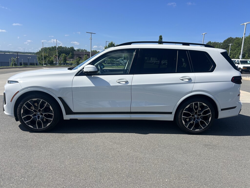 Used 2024 BMW X7 xDrive40i SUV